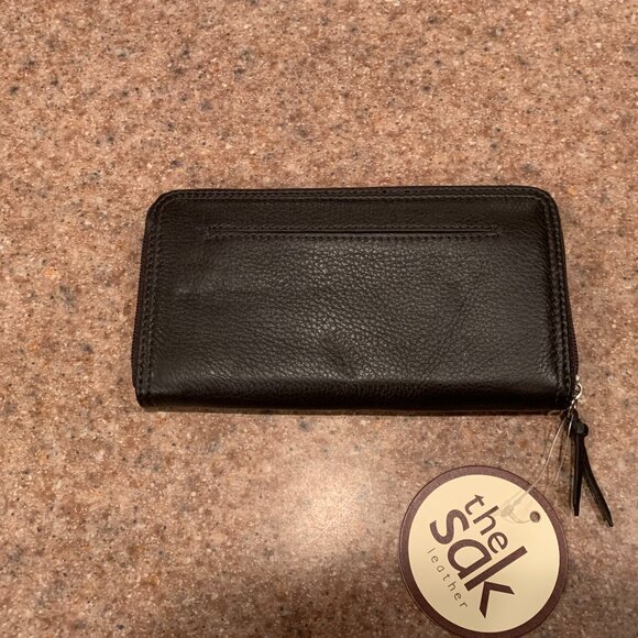 The Sak Chocolate Dark brown Leather Women's Janet pocketbook NWT - Picture 3 of 5